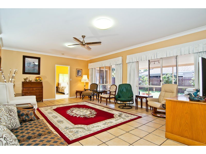 70 Voyagers Drive, Banksia Beach QLD 4507