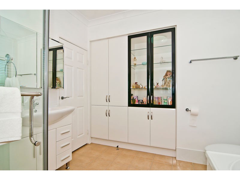 70 Voyagers Drive, Banksia Beach QLD 4507
