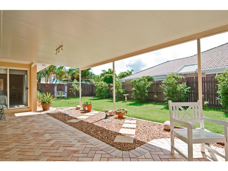70 Voyagers Drive, Banksia Beach QLD 4507