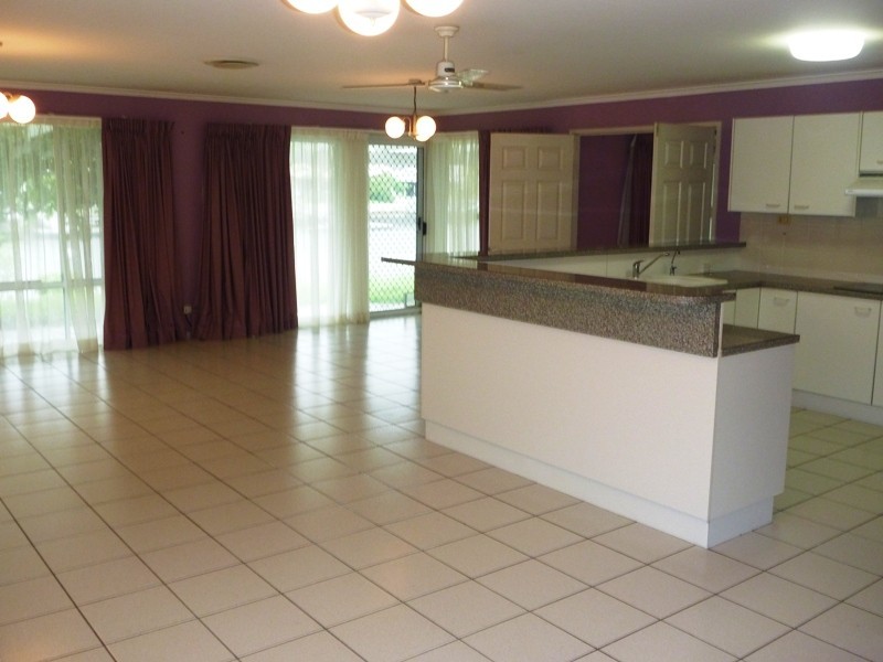 19 Castaway Court, Banksia Beach QLD 4507