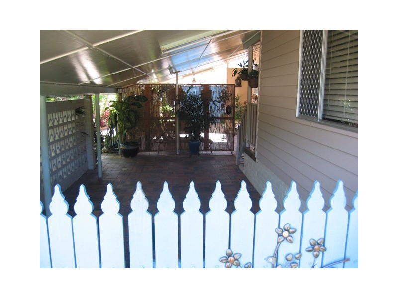 39 Palm Avenue, Bongaree QLD 4507