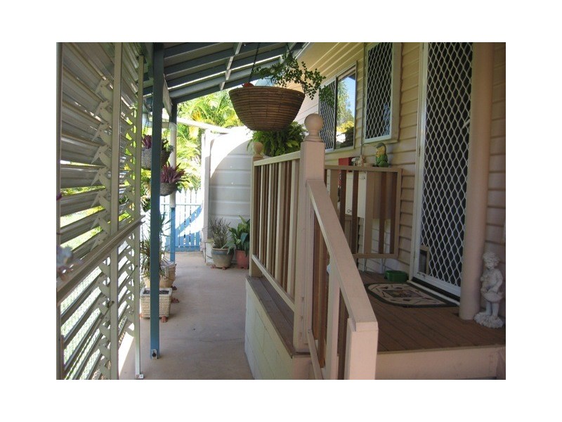 39 Palm Avenue, Bongaree QLD 4507