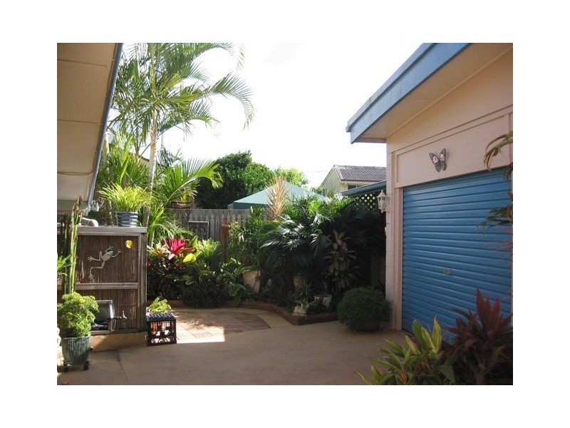 39 Palm Avenue, Bongaree QLD 4507