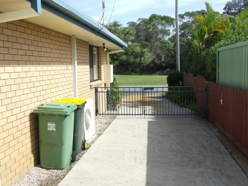 35 Fairway Avenue, Woorim QLD 4507