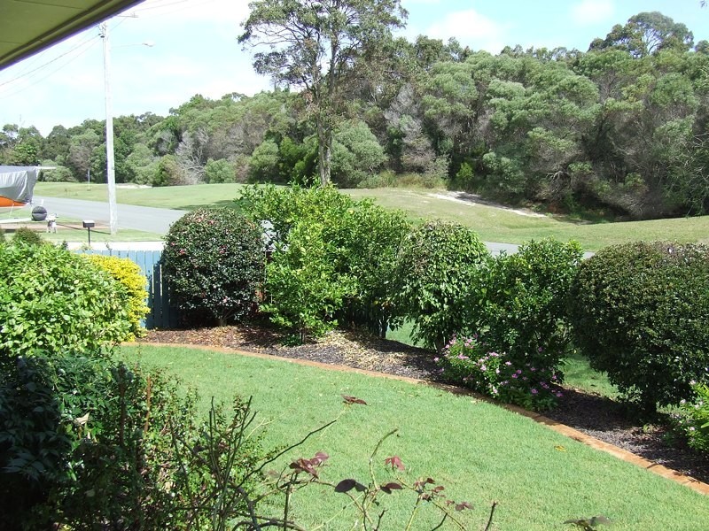 35 Fairway Avenue, Woorim QLD 4507