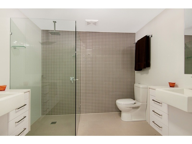 12/8 Spinnaker Drive, Sandstone Point QLD 4511
