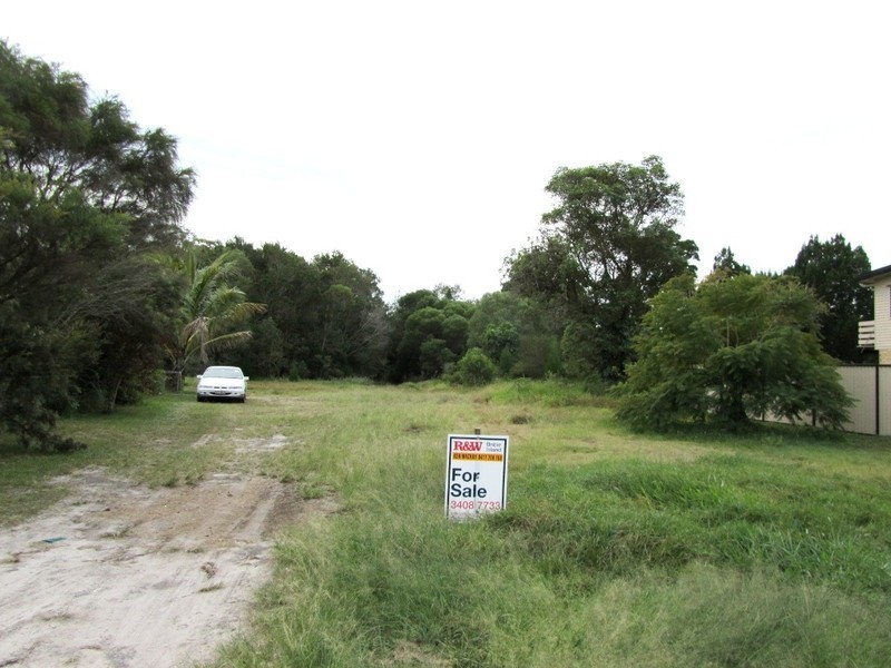 1227 Caboolture-Bribie Island Road, Ningi QLD 4511