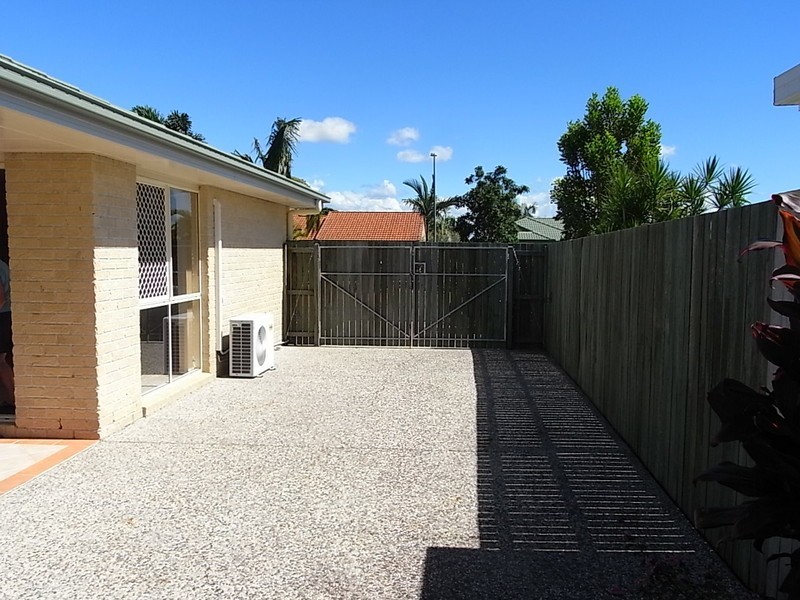 27 Anchor Court, Banksia Beach QLD 4507