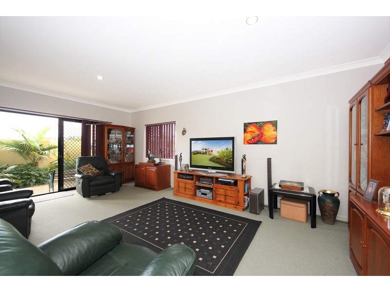 40 Kakadu Circuit, Banksia Beach QLD 4507