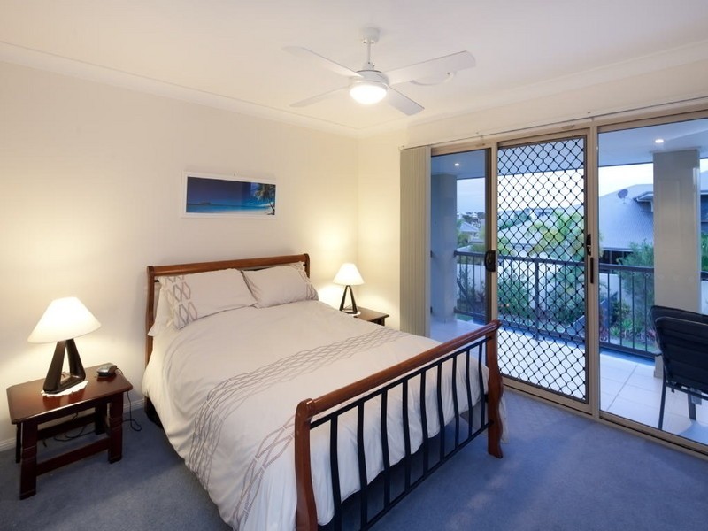 4 Fulmar Cresent, Banksia Beach QLD 4507