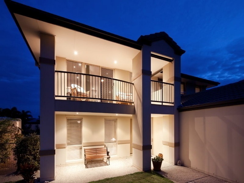 4 Fulmar Cresent, Banksia Beach QLD 4507