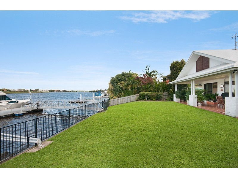 56 Tradewinds Drive, Banksia Beach QLD 4507