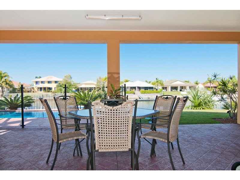 9 Dugong Crescent, Banksia Beach QLD 4507