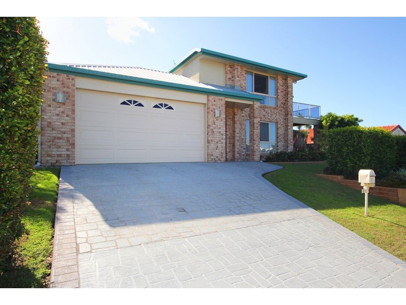 8 Avalon Street, Sandstone Point QLD 4511