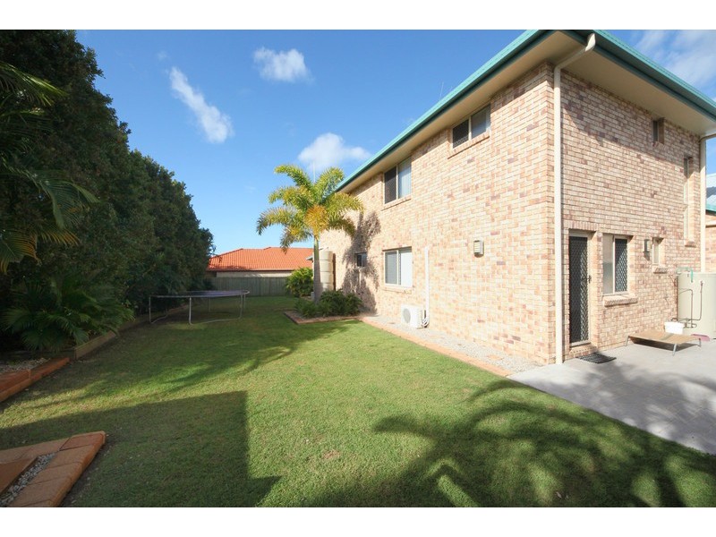 8 Avalon Street, Sandstone Point QLD 4511