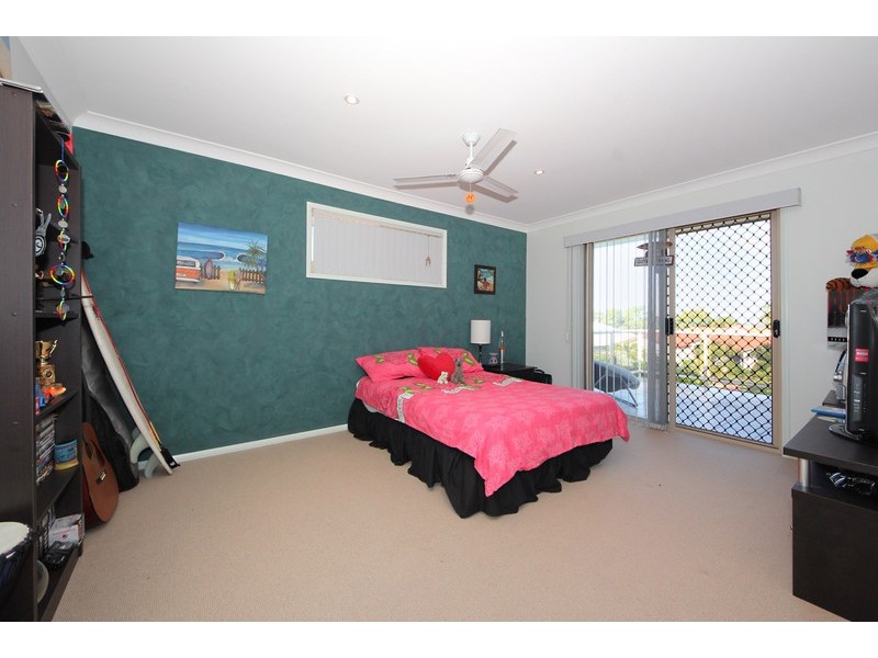 8 Avalon Street, Sandstone Point QLD 4511