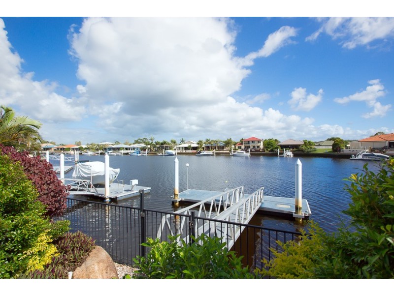 107 Voyagers Drive, Banksia Beach QLD 4507