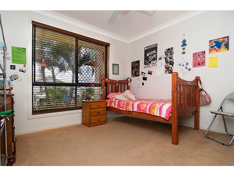 8 Alstonia Court, Bongaree QLD 4507