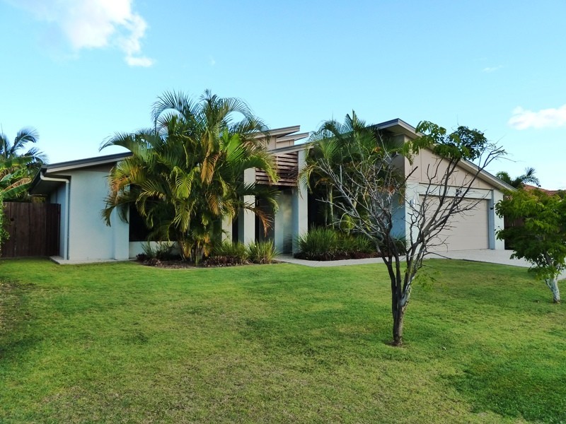 8 Alstonia Court, Bongaree QLD 4507