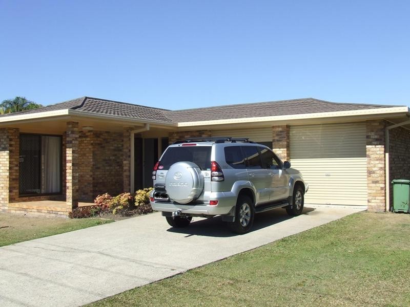 6 Banks Street, Banksia Beach QLD 4507