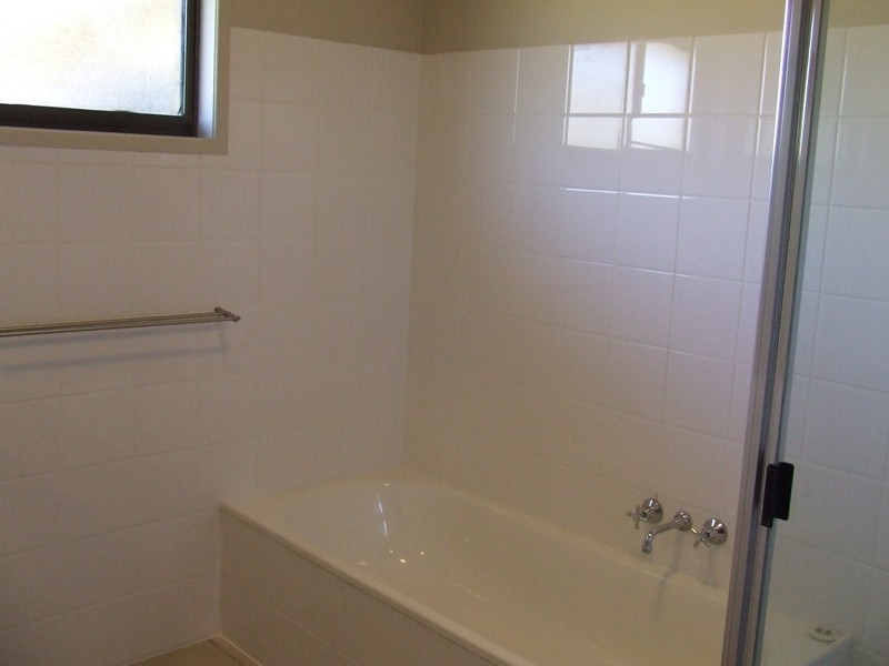 6 Banks Street, Banksia Beach QLD 4507