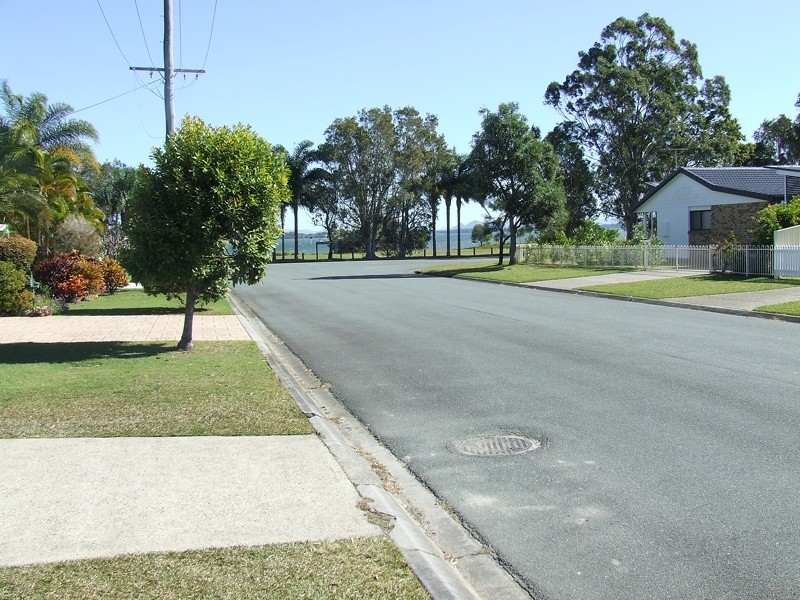 6 Banks Street, Banksia Beach QLD 4507