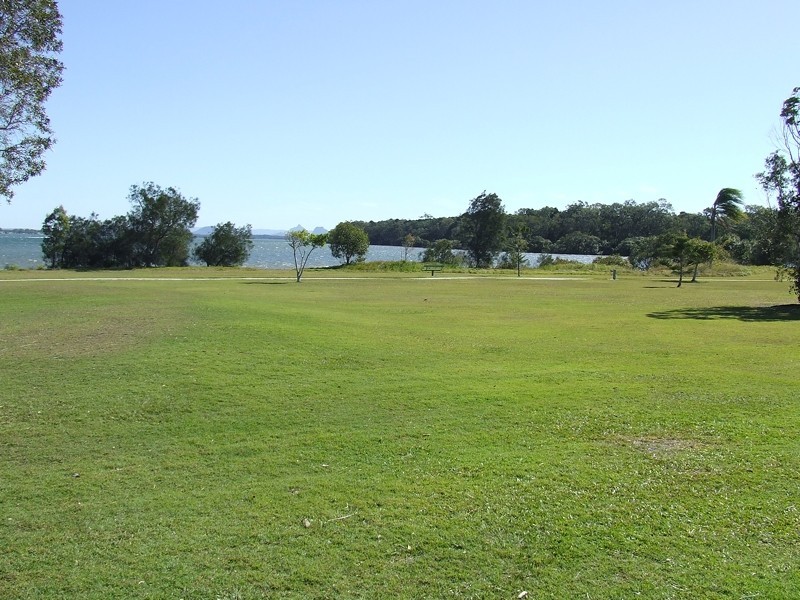 6 Banks Street, Banksia Beach QLD 4507