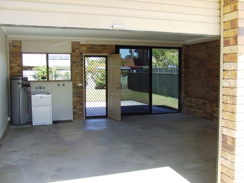 6 Banks Street, Banksia Beach QLD 4507