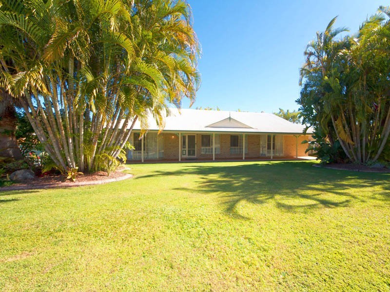 21 Pharlap Court, Ningi QLD 4511