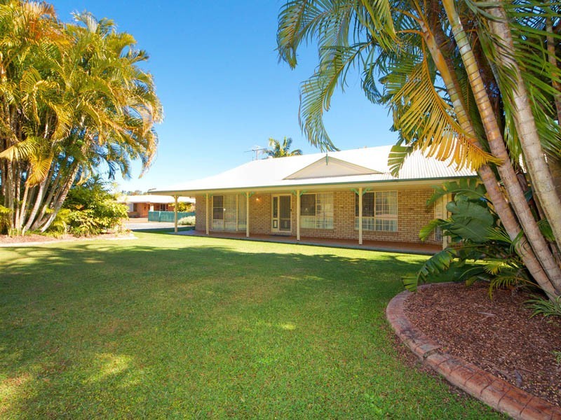 21 Pharlap Court, Ningi QLD 4511