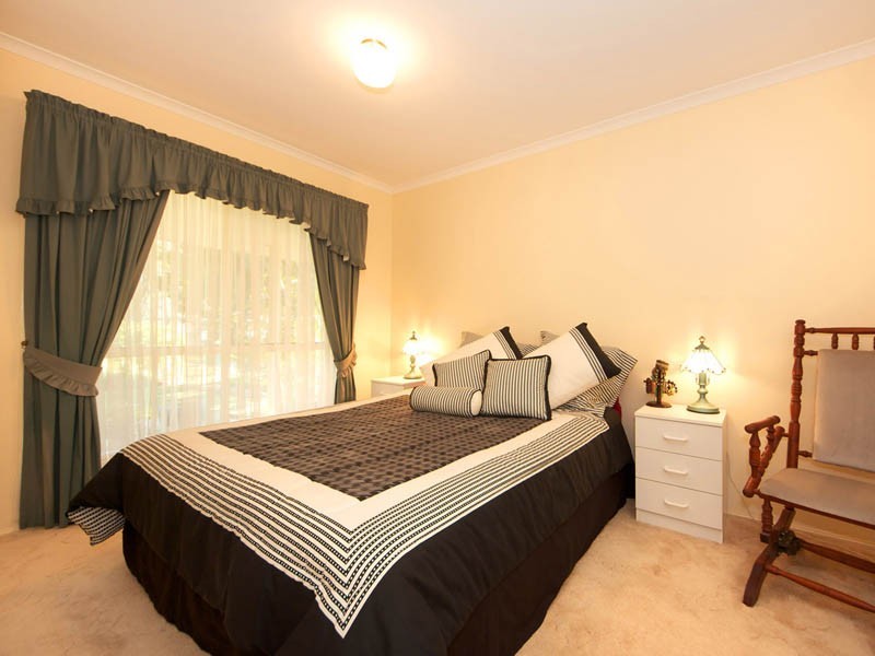 21 Pharlap Court, Ningi QLD 4511