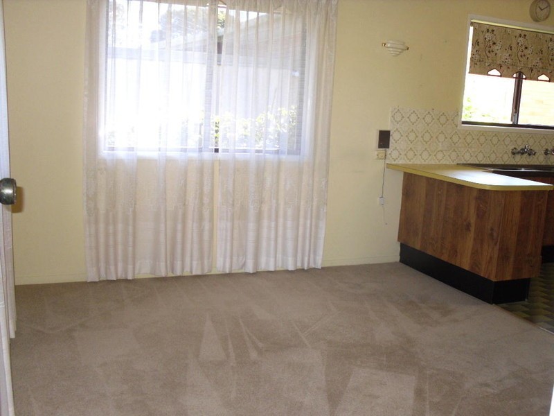 27 Sunset Avenue, Bongaree QLD 4507