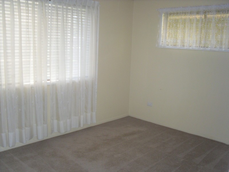 27 Sunset Avenue, Bongaree QLD 4507