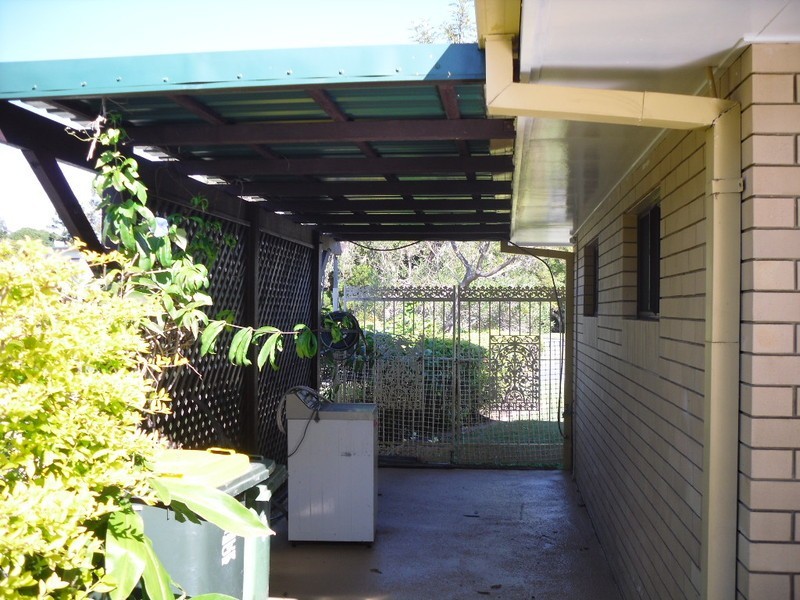 27 Sunset Avenue, Bongaree QLD 4507