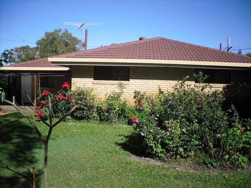 27 Sunset Avenue, Bongaree QLD 4507