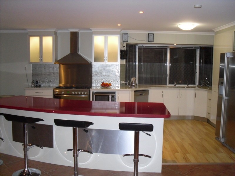 6 Malva Court, Bongaree QLD 4507