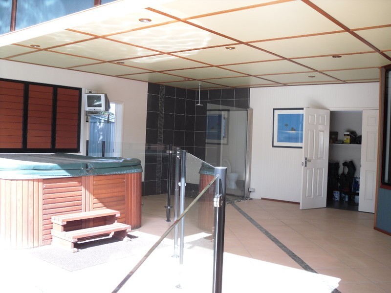 6 Malva Court, Bongaree QLD 4507