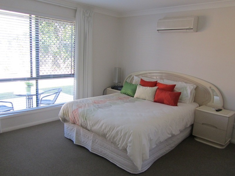 47 Seaforth Street, Sandstone Point QLD 4511
