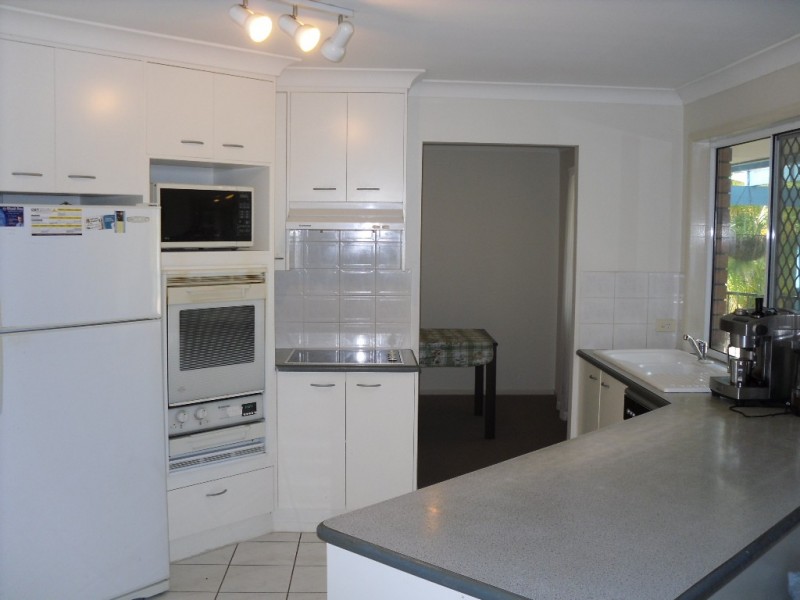 31 Pacific Drive, Banksia Beach QLD 4507