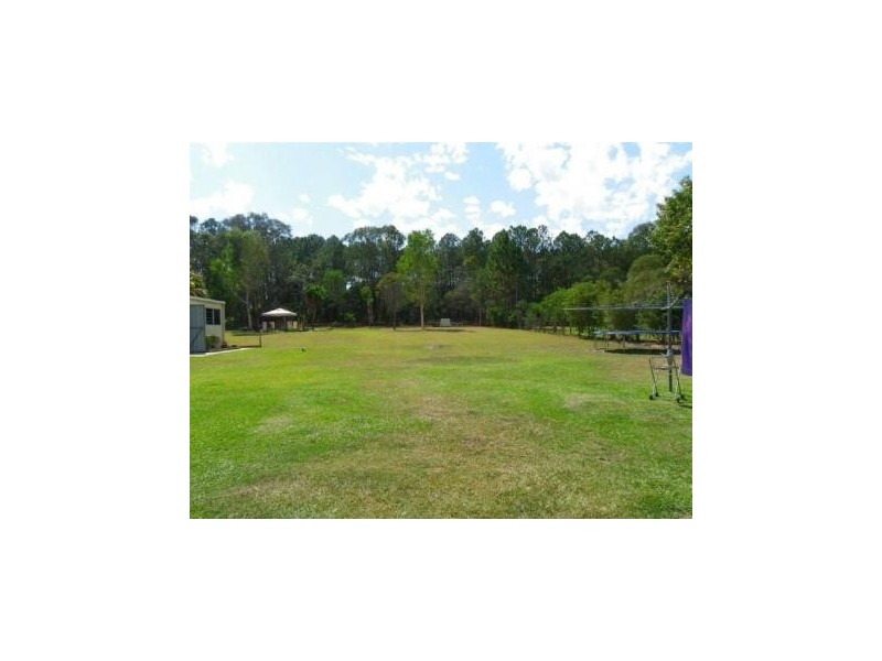 29-31 Lever Court, Ningi QLD 4511