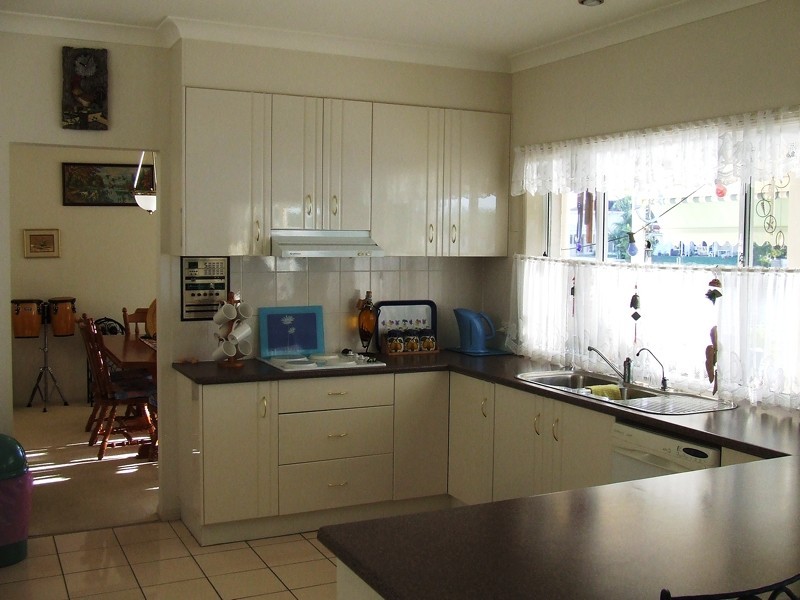 23 Tasman Court, Banksia Beach QLD 4507