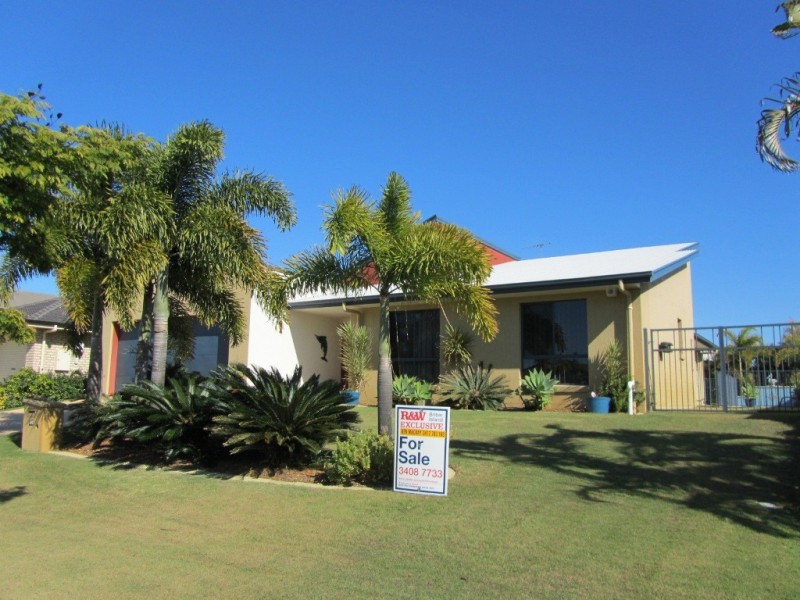 10 Dugong Crescent, Banksia Beach QLD 4507
