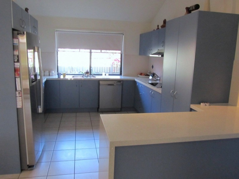 10 Dugong Crescent, Banksia Beach QLD 4507