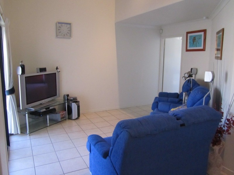 10 Dugong Crescent, Banksia Beach QLD 4507