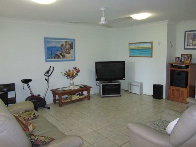 9 Pacific Drive, Banksia Beach QLD 4507