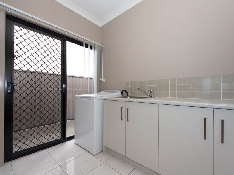 85 Marina Boulevard, Banksia Beach QLD 4507