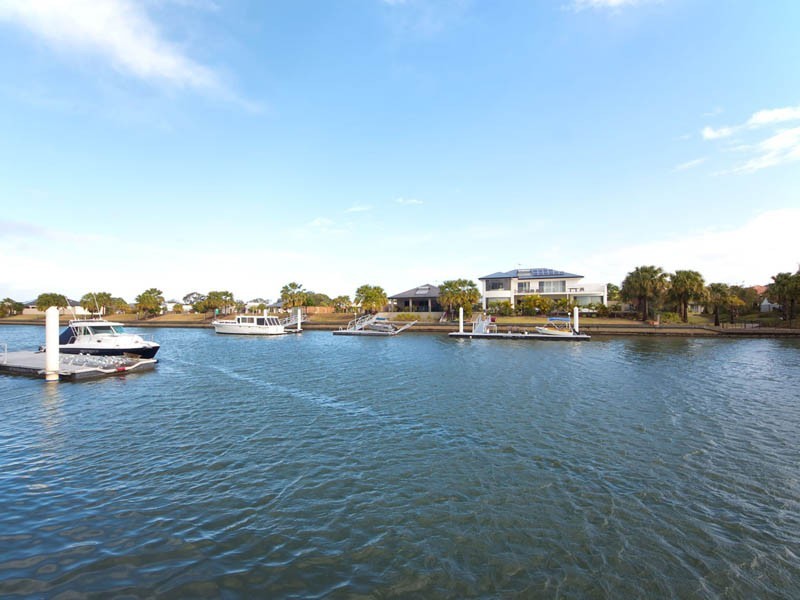 85 Marina Boulevard, Banksia Beach QLD 4507