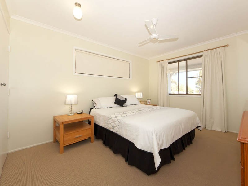 20 Hazell Avenue, Banksia Beach QLD 4507