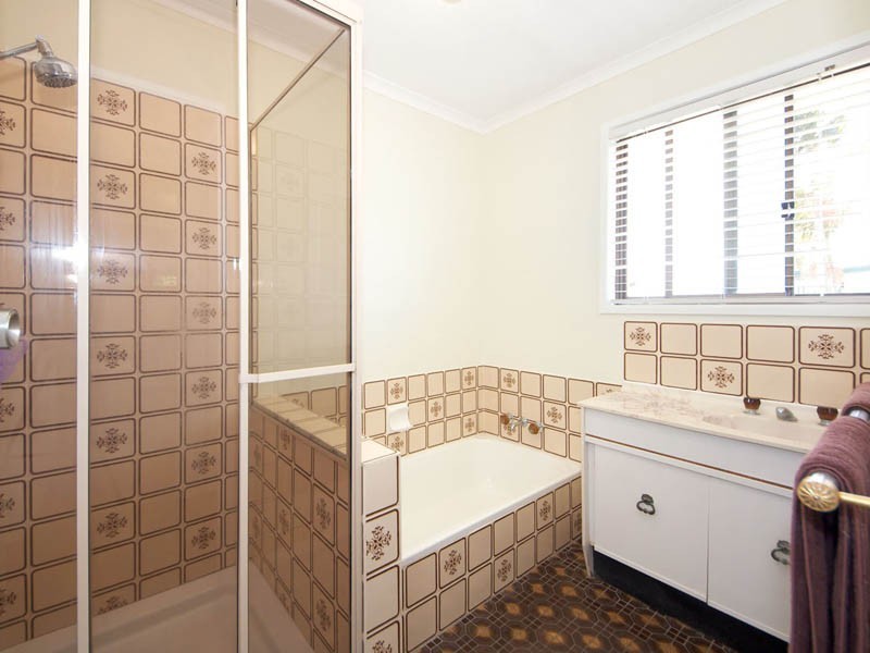 20 Hazell Avenue, Banksia Beach QLD 4507