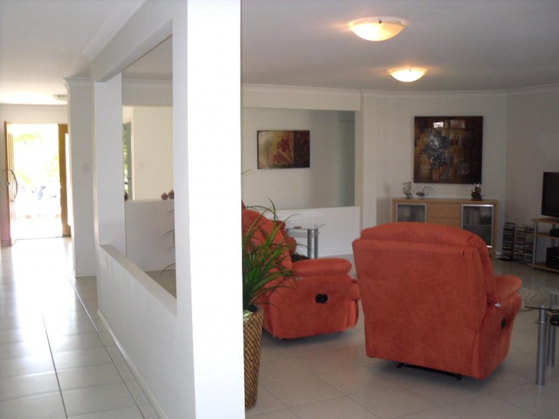 122 Marina Boulevarde, Banksia Beach QLD 4507